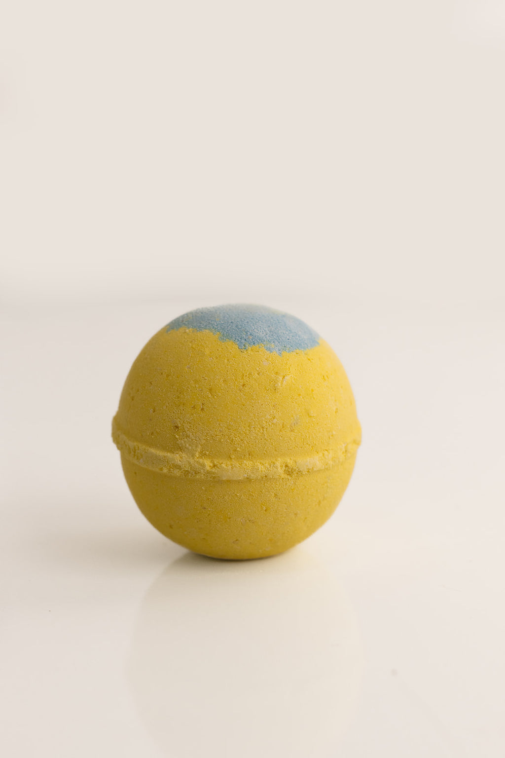 Island Nectar Bath Bomb